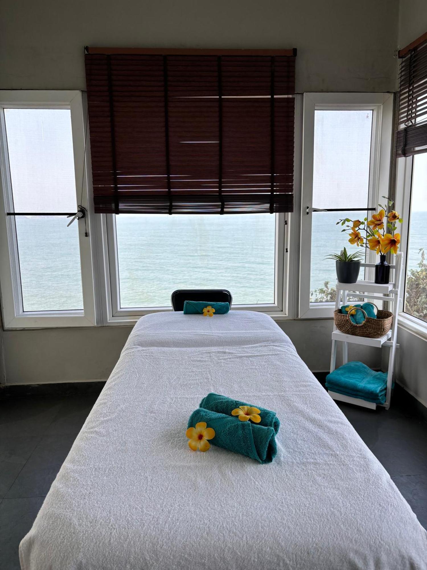 Cintacor Island Resort Karwar Ngoại thất bức ảnh